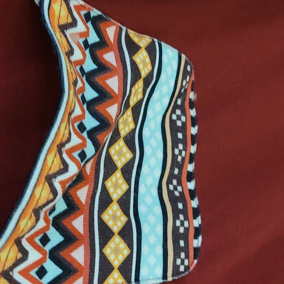 NWOT Boho Print Cuff Top size L - Picture 3 of 7